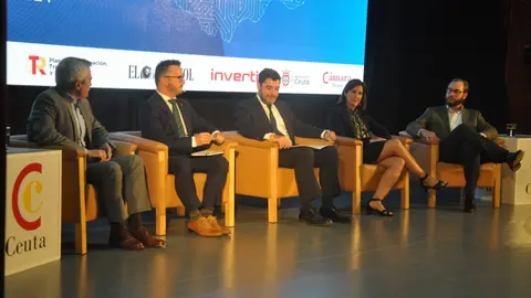 mesa talento foro economico