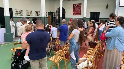 Un momento de la misa por el D&iacute;a de las Familias en el Colegio San Agust&iacute;n.