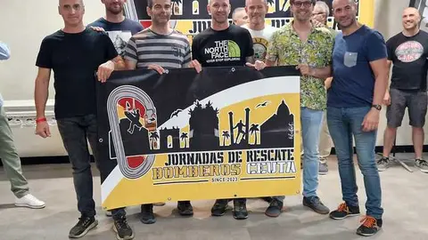 Entrega de reconocimientos a los participantes de las II Jornadas de Rescate Vertical14