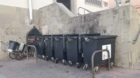 Los nuevos contenedores de basura de Servilimpce