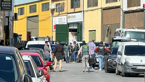 Dispositivo de la Guardia Civil en el Tarajal