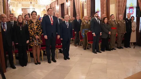 Acto de entrega de la Medalla de Oro de la Ciudad a la Polic&iacute;a Nacional.