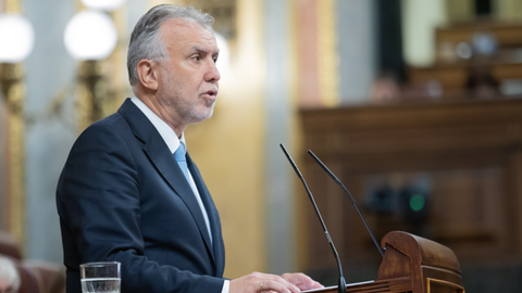  El ministro &Aacute;ngel V&iacute;ctor Torres durante su comparecencia  / Foto: Congreso 