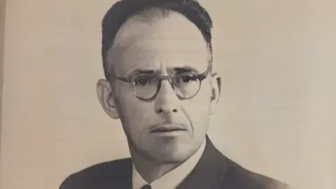 &Aacute;ngel Garc&iacute;a Ru&iacute;z.
