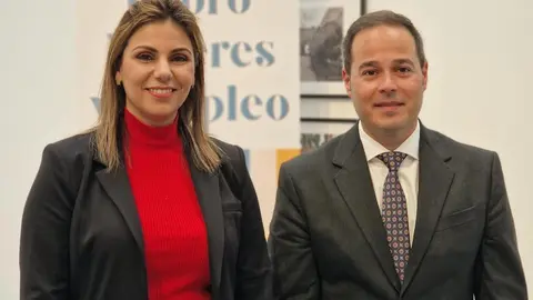 Nabila Benzina y Jos&eacute; Carlos Navas en el I Foro Mujeres y Empleo