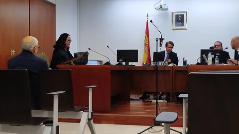  Juicio contra Javier Guerrero por injurias y calumnias 