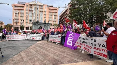 Manifestación del 1 de Mayo convocada por los sindicatos UGT y CCOO24