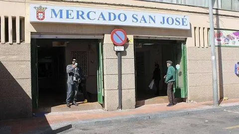  Fachada del Mercado San Jos&eacute; (C.A.) 