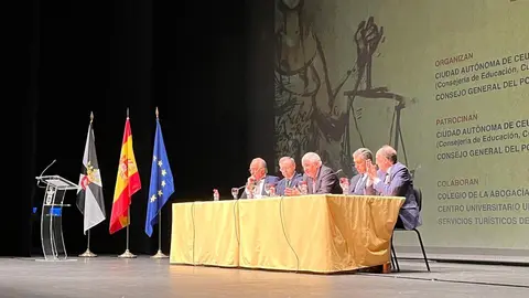 XIV Jornadas Jur&iacute;dicas (9)