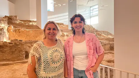 Megan Maxwell y Sandra Mir&oacute; en la Feria del Libro