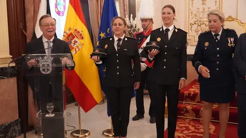 Cincuenta aniversario de la incorporaci&oacute;n de la mujer a la Polic&iacute;a Local de Ceuta (15)