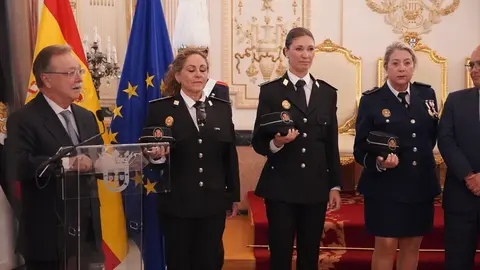 Cincuenta aniversario de la incorporaci&oacute;n de la mujer a la Polic&iacute;a Local de Ceuta (17)