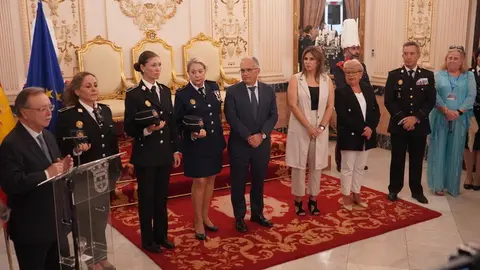 Cincuenta aniversario de la incorporaci&oacute;n de la mujer a la Polic&iacute;a Local de Ceuta (18)