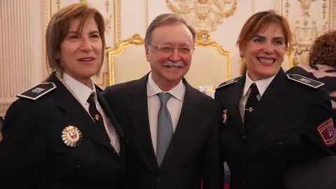 Cincuenta aniversario de la incorporaci&oacute;n de la mujer a la Polic&iacute;a Local de Ceuta (3)
