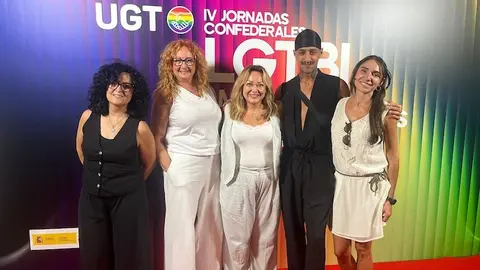 Participantes de UGT Ceuta en las Jornadas Confederales LGTBI. En el centro, Yolanda Aparicio, secretaria general del sindicato en la ciudad.