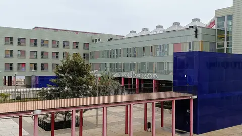  Hospital Universitario 