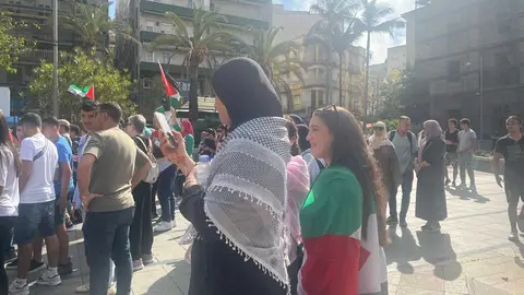 Manifestación estudiantil por Palestina.17