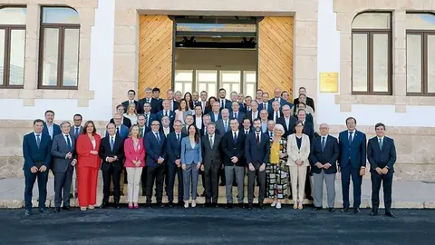 Un momento de la reuni&oacute;n entte puertos.