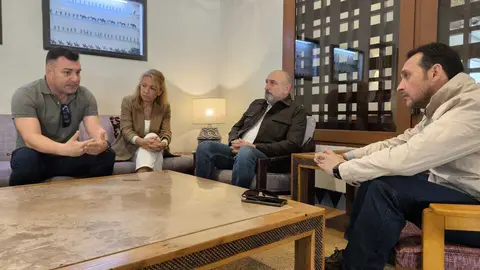Reuni&oacute;n entre VOX y representantes del sindicato policial CEP / VOX