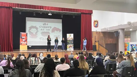 Jornadas organizadas por el CAM con motivo del  D&iacute;a Europeo y Mundial para la Protecci&oacute;n frente a la Explotaci&oacute;n y el Abuso Sexual Infantil / M.R
