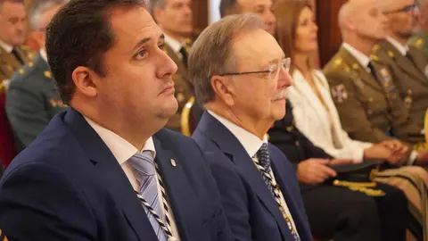 Entrega de la medalla de plata de la Ciudad a Montesa 3.69