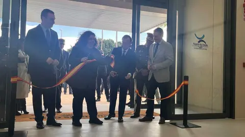 Inauguraci&oacute;n de la nueva estaci&oacute;n mar&iacute;tima en el Puerto (18)