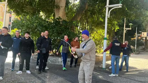 El quinto premio de la Loter&iacute;a de Navidad cae en la asociaci&oacute;n San Urbano de la Polic&iacute;a Local (2)