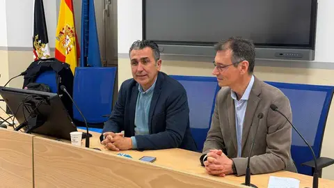 Por la izquierda, Carlos Rontom&eacute; y Emilio Cabanes.