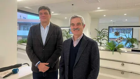 Joaqu&iacute;n Mollinedo, secretario de la C&aacute;mara de Comercio, y Francisco Gil, director provincial del SEPE en Ceuta / A.I.