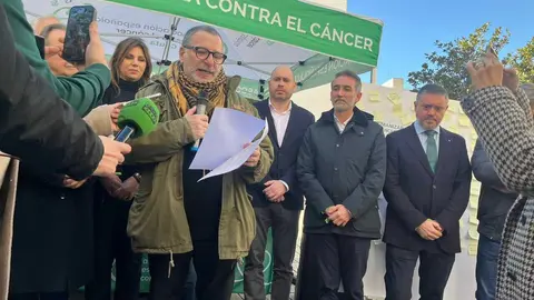 Lectura del manifiesto de la AECC por el D&iacute;a Mundial contra el C&aacute;ncer (14)