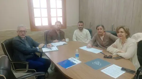 Reuni&oacute;n entre la CECE y Obimace.