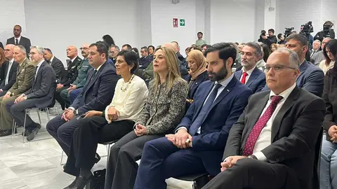 Toma de posesión de Miguel Ángel Pérez Triano.19