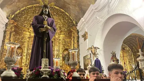 Vía Crucis en el viernes de Dolores.