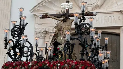 Procesi&oacute;n del Cristo de la Vera Cruz y Nuestra Se&ntilde;ora del Desamparo en la Semana Santa 2026 (50)