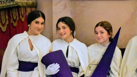 La Legi&oacute;n acompa&ntilde;a el Encuentro entre Nuestro Padre Jes&uacute;s Nazareno y la Sacrat&iacute;sima Virgen de la Esperanza en la Semana Santa 2026 (4)