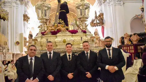 La Legi&oacute;n acompa&ntilde;a el Encuentro entre Nuestro Padre Jes&uacute;s Nazareno y la Sacrat&iacute;sima Virgen de la Esperanza en la Semana Santa 2026 (7)