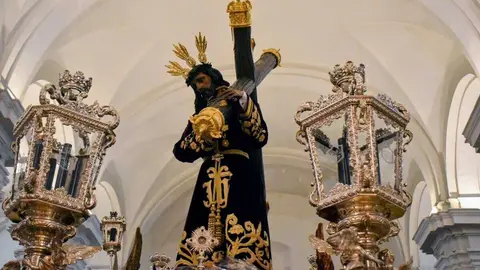 La Legi&oacute;n acompa&ntilde;a el Encuentro entre Nuestro Padre Jes&uacute;s Nazareno y la Sacrat&iacute;sima Virgen de la Esperanza en la Semana Santa 2026 (12)