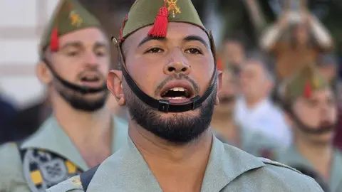 La Legi&oacute;n acompa&ntilde;a el Encuentro entre Nuestro Padre Jes&uacute;s Nazareno y la Sacrat&iacute;sima Virgen de la Esperanza en la Semana Santa 2026 (22)