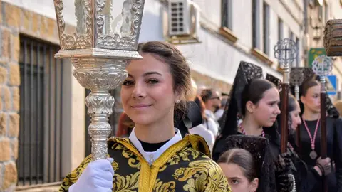 El 'Encuentro Chico' entre el Cristo de la Encrucijada y Mar&iacute;a Sant&iacute;sima de las L&aacute;grimas en la Semana Santa 2026  (61)
