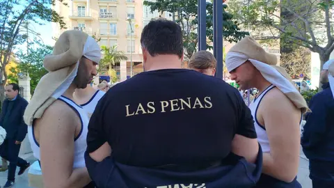 El Cristo de la Humildad y Paciencia y Nuestra Se&ntilde;ora de las Penas procesionan en la Semana Santa 2026 (15)