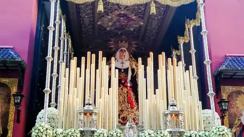 El Cristo de la Humildad y Paciencia y Nuestra Se&ntilde;ora de las Penas procesionan en la Semana Santa 2026 (29)