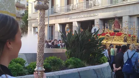 El Cristo de la Humildad y Paciencia y Nuestra Se&ntilde;ora de las Penas procesionan en la Semana Santa 2026 (40)