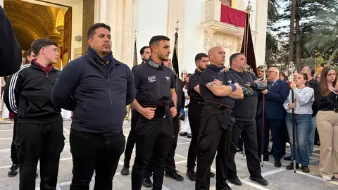 La Expiraci&oacute;n procesiona en la Semana Santa 2026 (20)