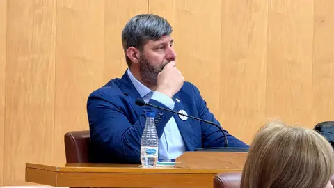  Mohamed Mustafa, portavoz de Ceuta Ya!, durante la sesi&oacute;n de control de este mi&eacute;rcoles / Laura Ortiz 