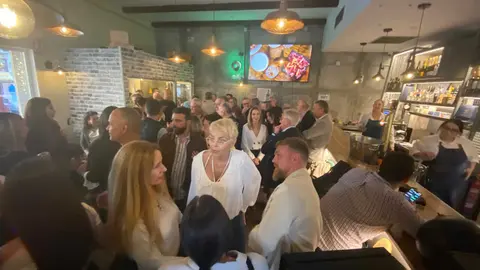 Presentaci&oacute;n del libro de Emilio Carreira 'S&oacute;rdida' en La Morena (6)