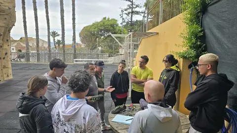 Un momento de la clausura del curso de la Federaci&oacute;n de Monta&ntilde;a.