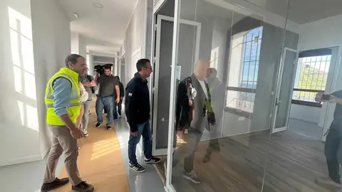 Visita a la rehabilitación de la Sirena de Punta Almina. 3