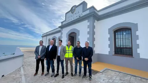 Visita a la rehabilitación de la Sirena de Punta Almina. 17