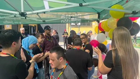 Actividad de Plena Inclusión con usuarios del CETI por el Día de África.13