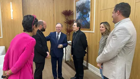 Un momento de la reuni&oacute;n sobre el estado de la Catedral.
